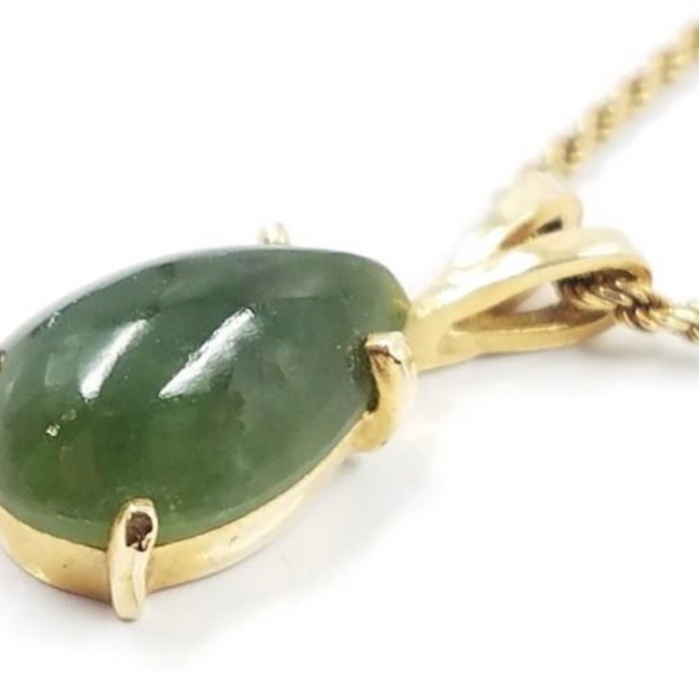 14k Yellow Gold Genuine Jade Pendant (chain not included)